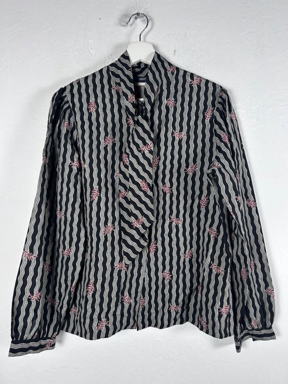Vintage Pant her Button-Up Tie Neck Shirt 13/14 Black Wavy Stripe Red Leaf Print